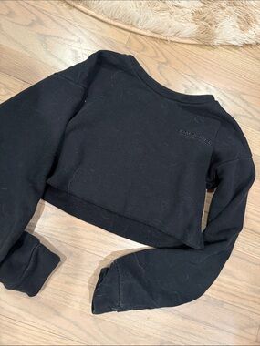 Black Cropped Women's Sweater